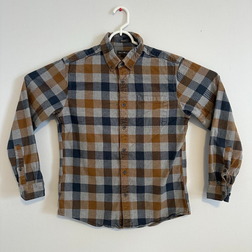 Eddie Bauer Casual Button Down Mens Medium Brown Navy Plaid Rugged Flannel Shirt